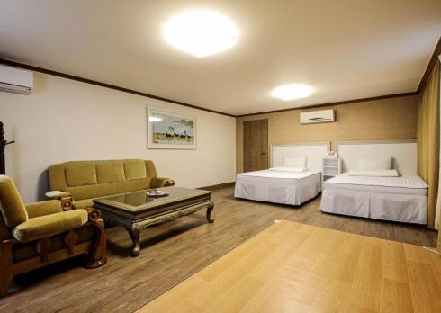 Yangji Park Hotel Changwon Zewnętrze zdjęcie