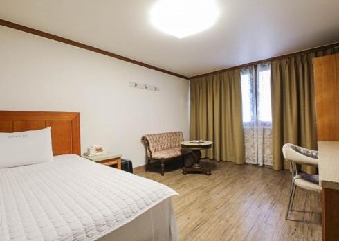 Yangji Park Hotel Changwon Zewnętrze zdjęcie