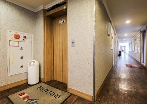 Yangji Park Hotel Changwon Zewnętrze zdjęcie